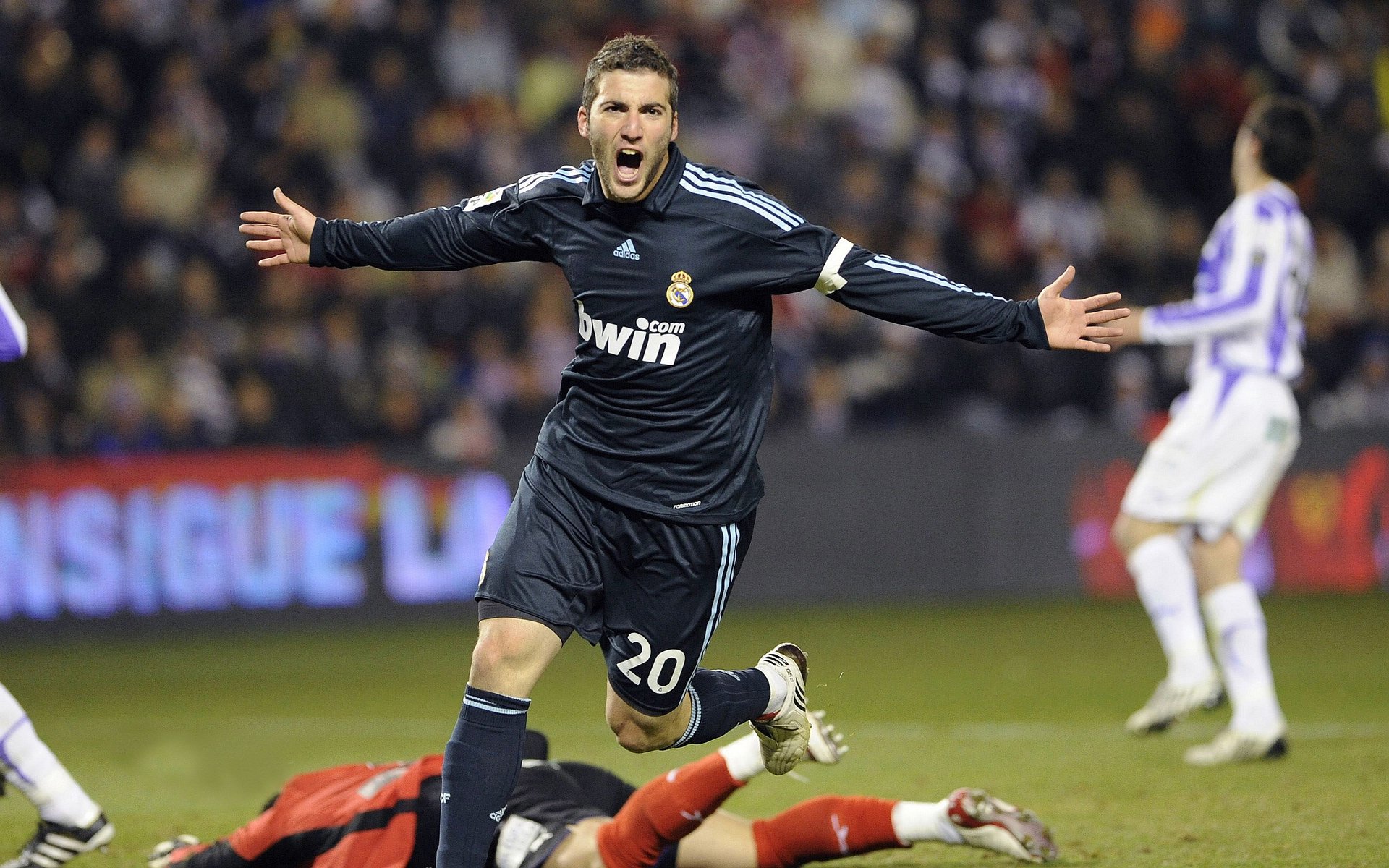 电竞职业联赛赛季长度是否合理，电竞一个赛季是多久